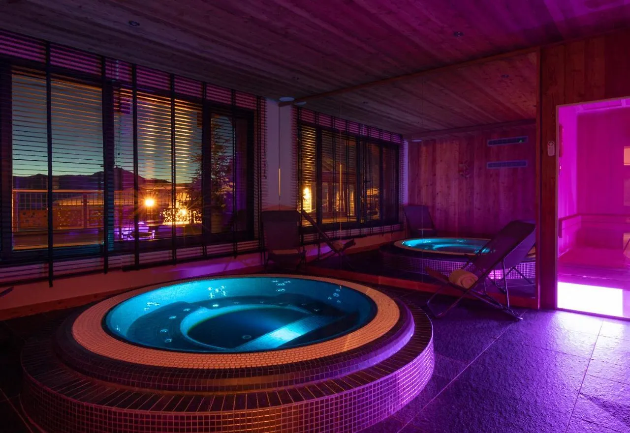 Chalet Carte Blanche Cullinan Val Thorens 0*,  France